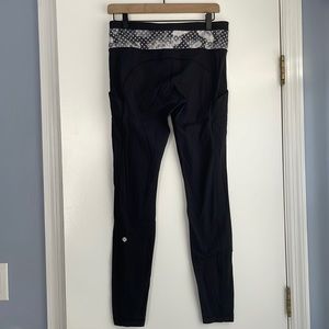 Lululemon winter running leggings black sz 8 side pockets